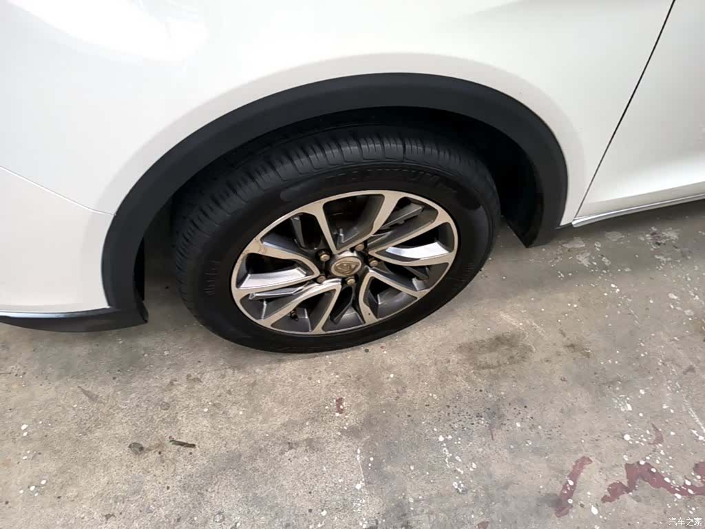 Wuling 730, 2019 23