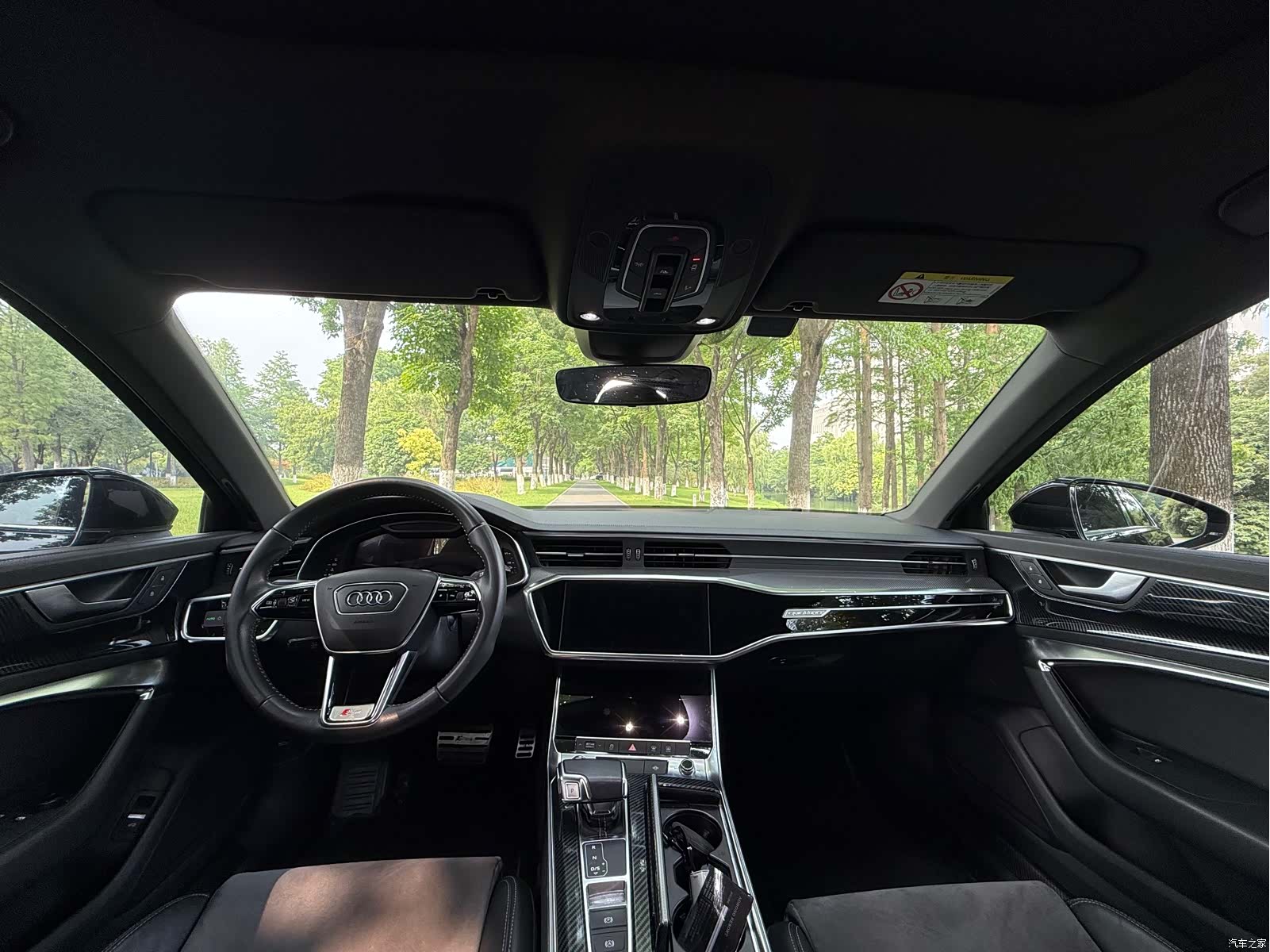 Audi A6L, 2020 12