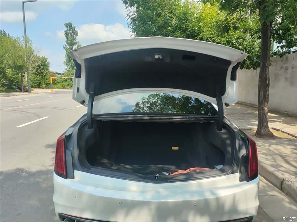 Cadillac CT6, 2022 19