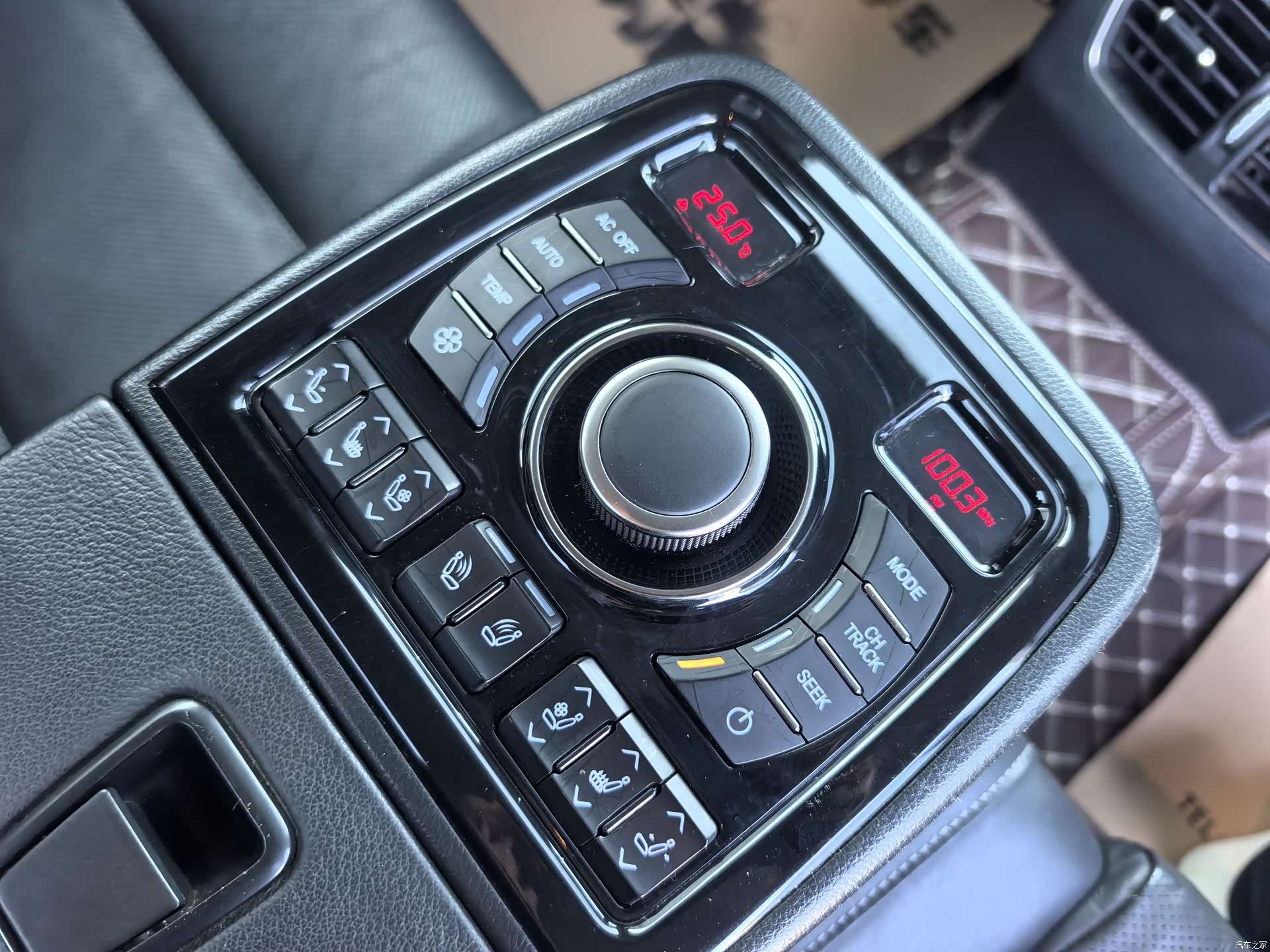 Hongqi H7, 2018 9
