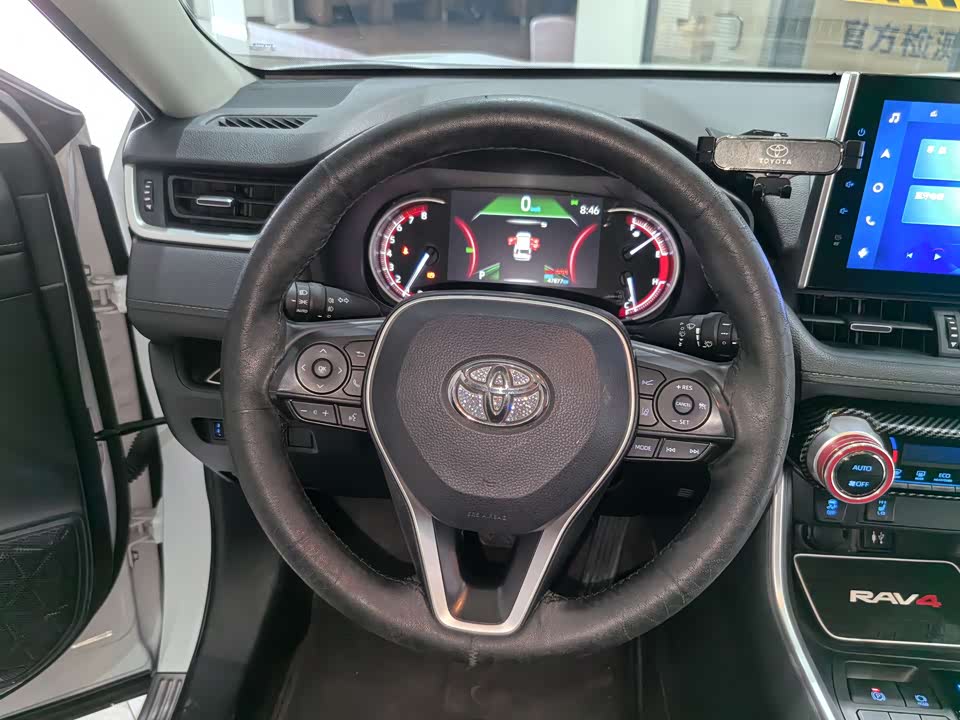Toyota RAV4 Rongfang