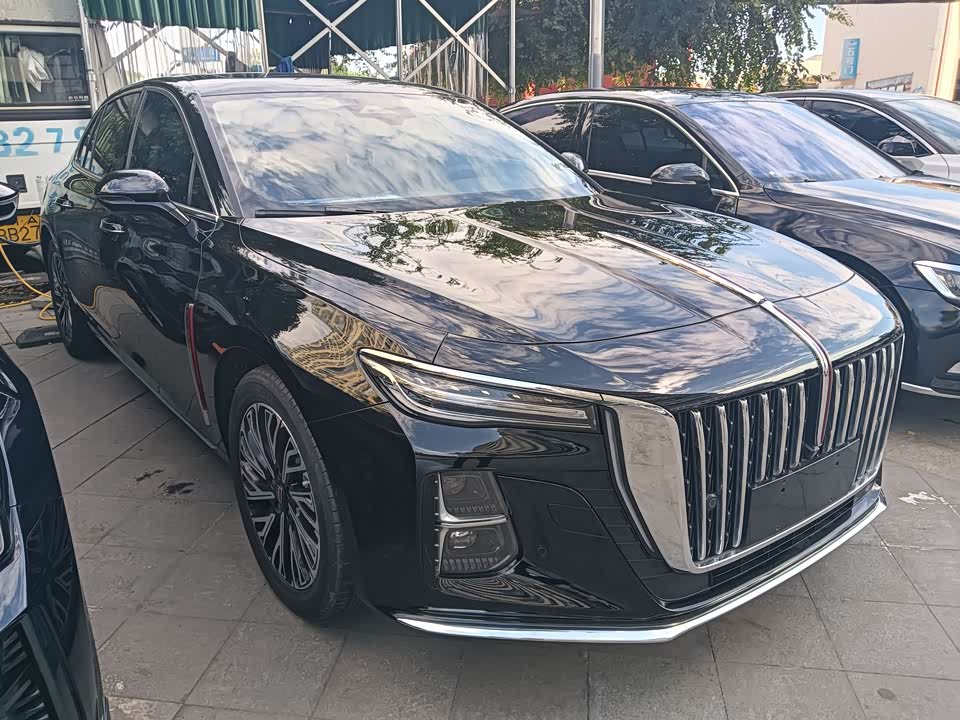 Hongqi H5