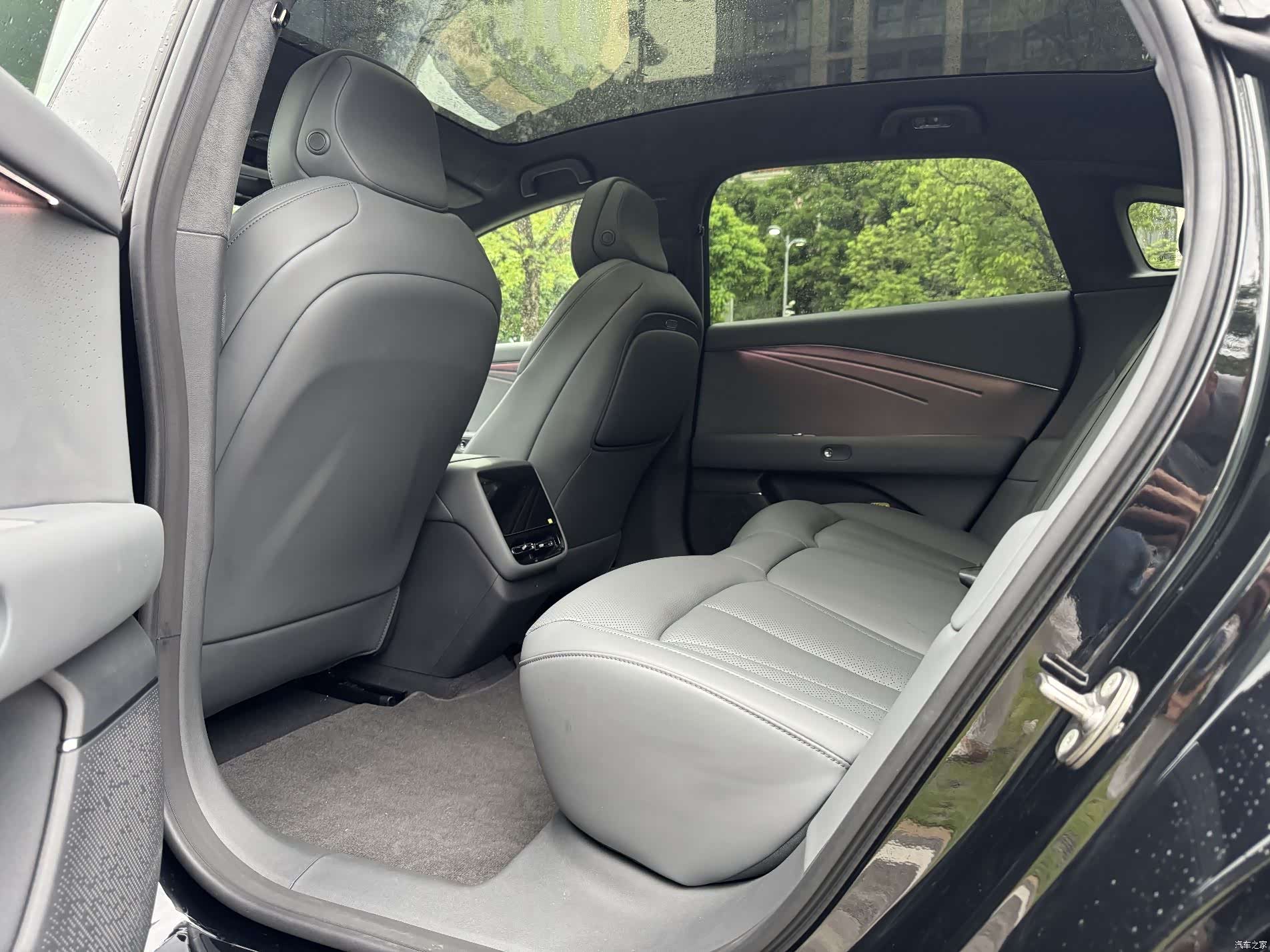 Xpeng P7, 2026 8