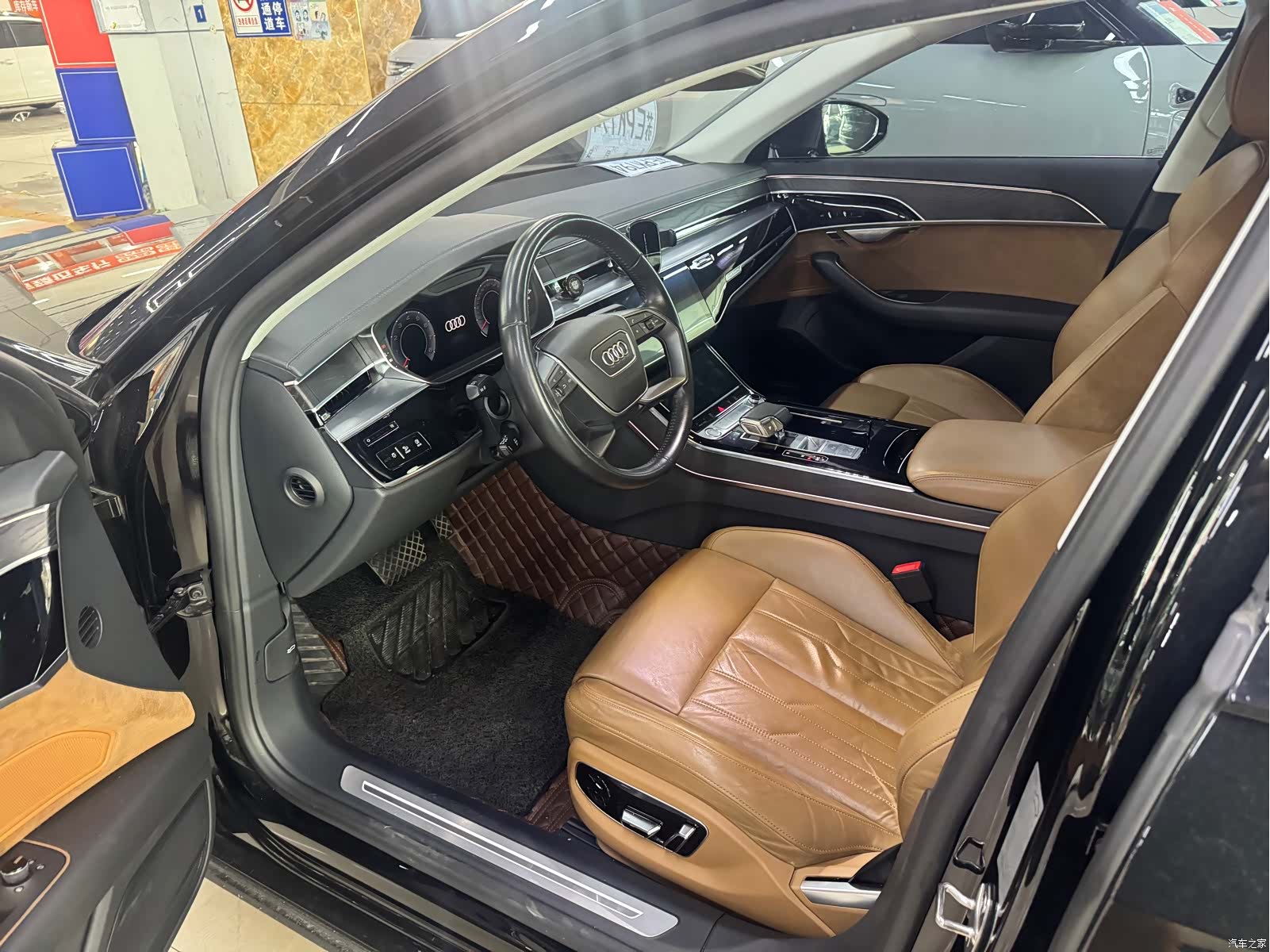Audi A8L, 2020 все фото