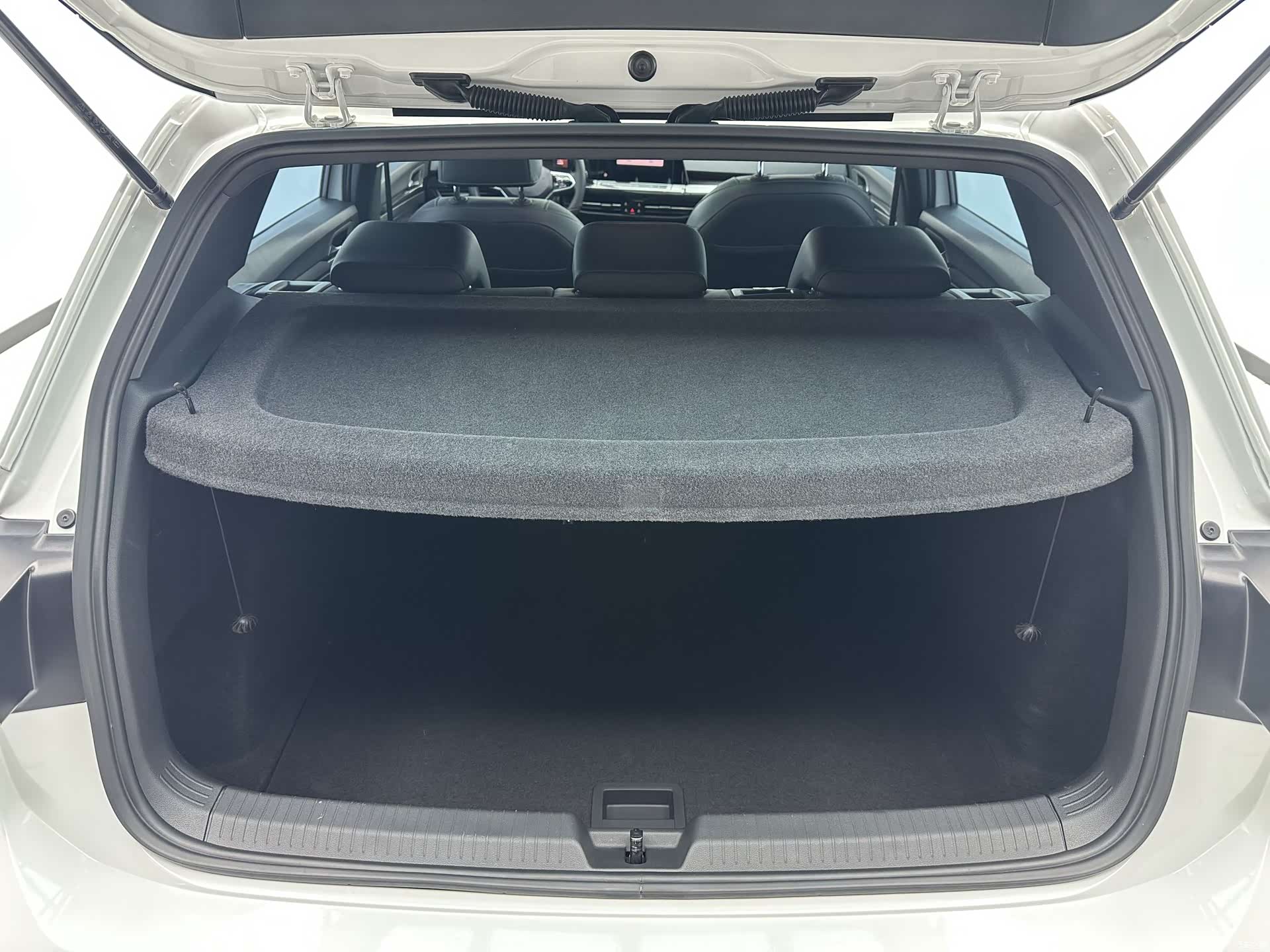 Volkswagen Golf, 2024 17