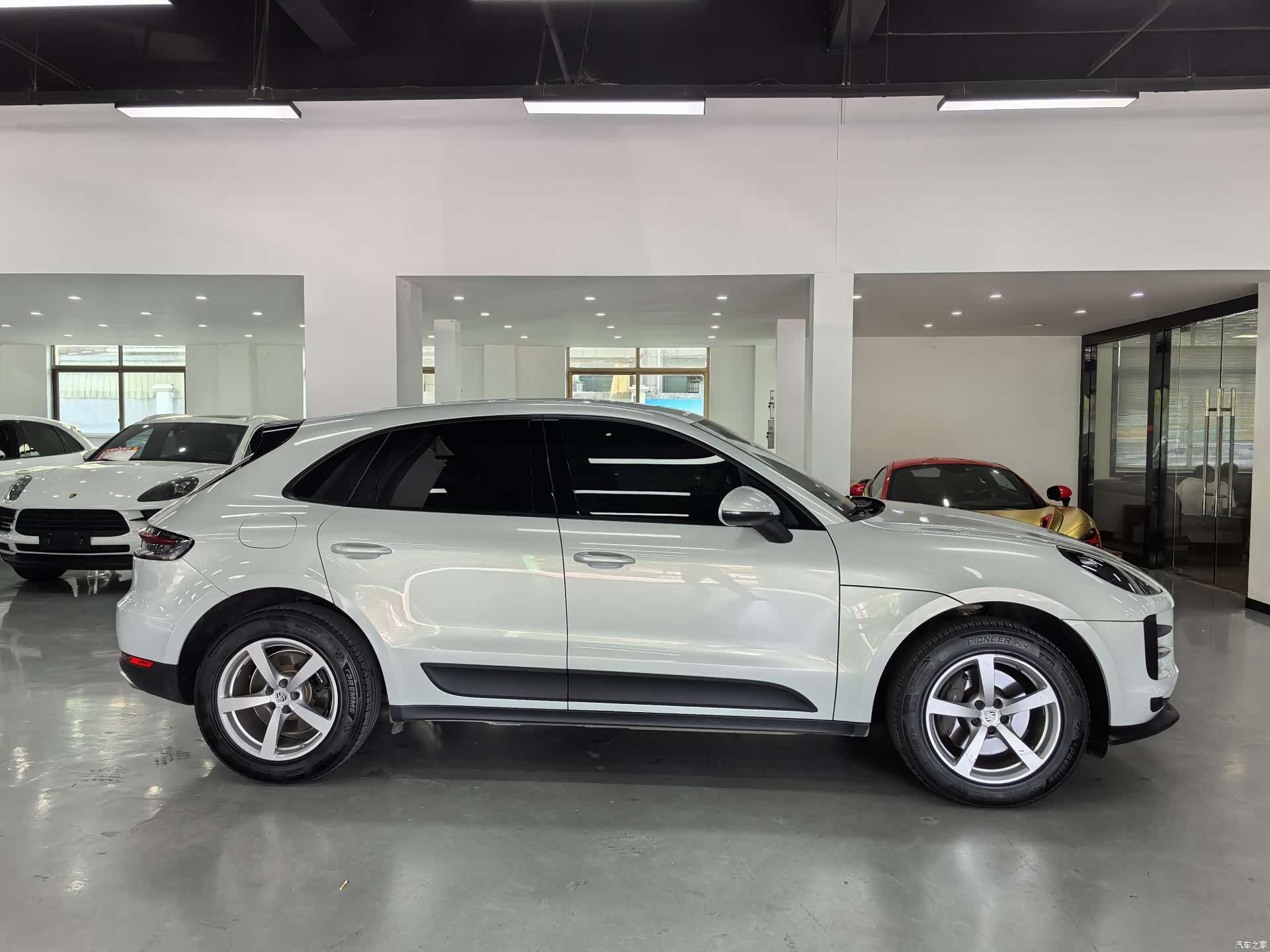 Porsche Macan, 2020 4