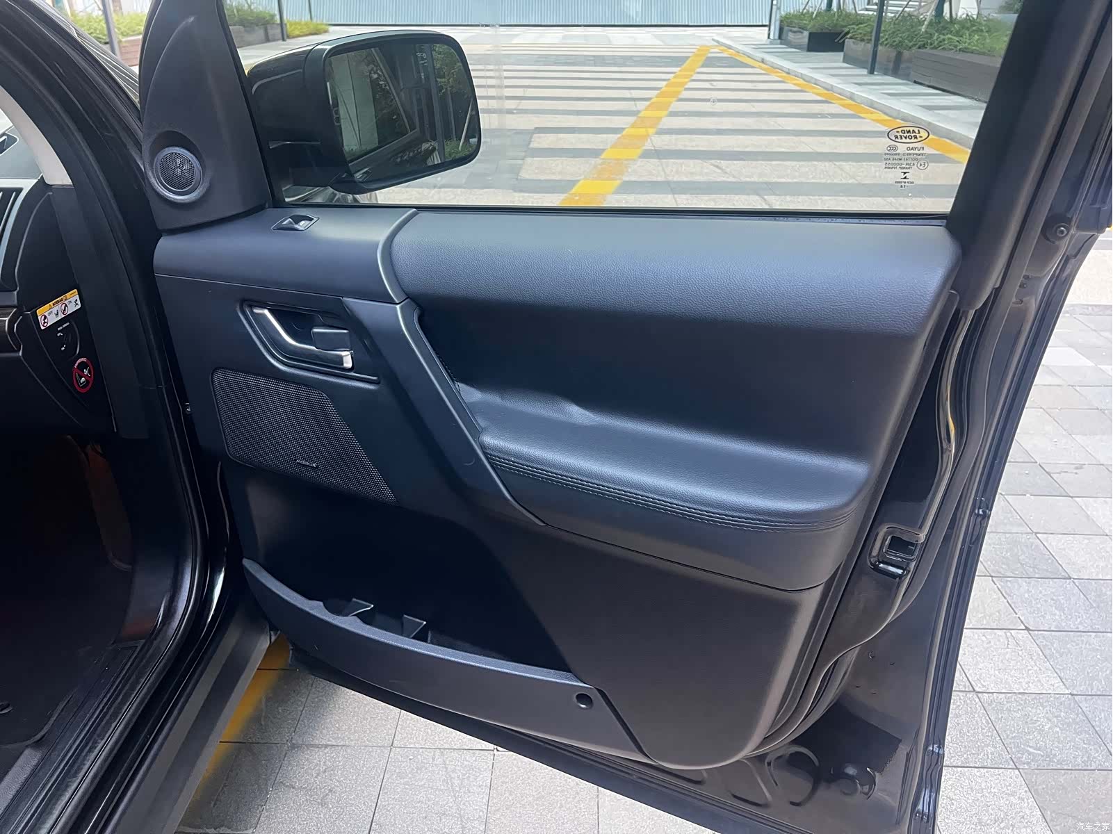 Land Rover Si4, 2015 18