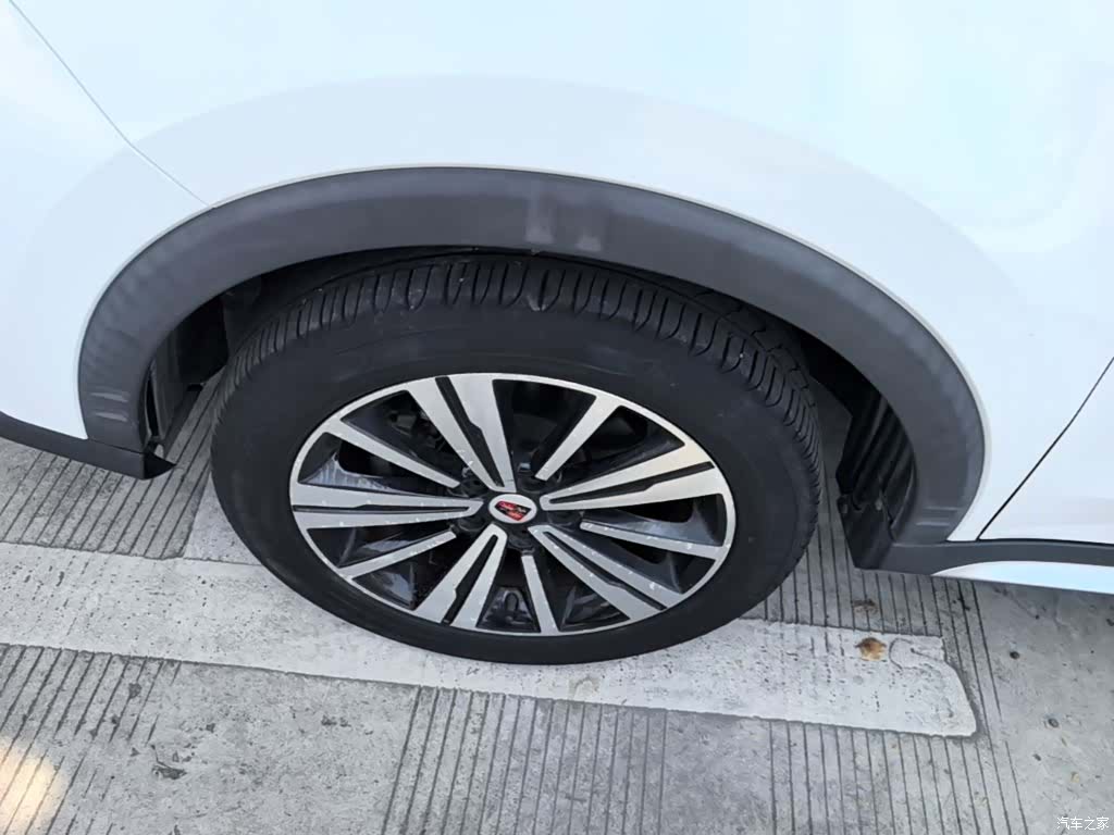 Roewe RX5, 2019 23