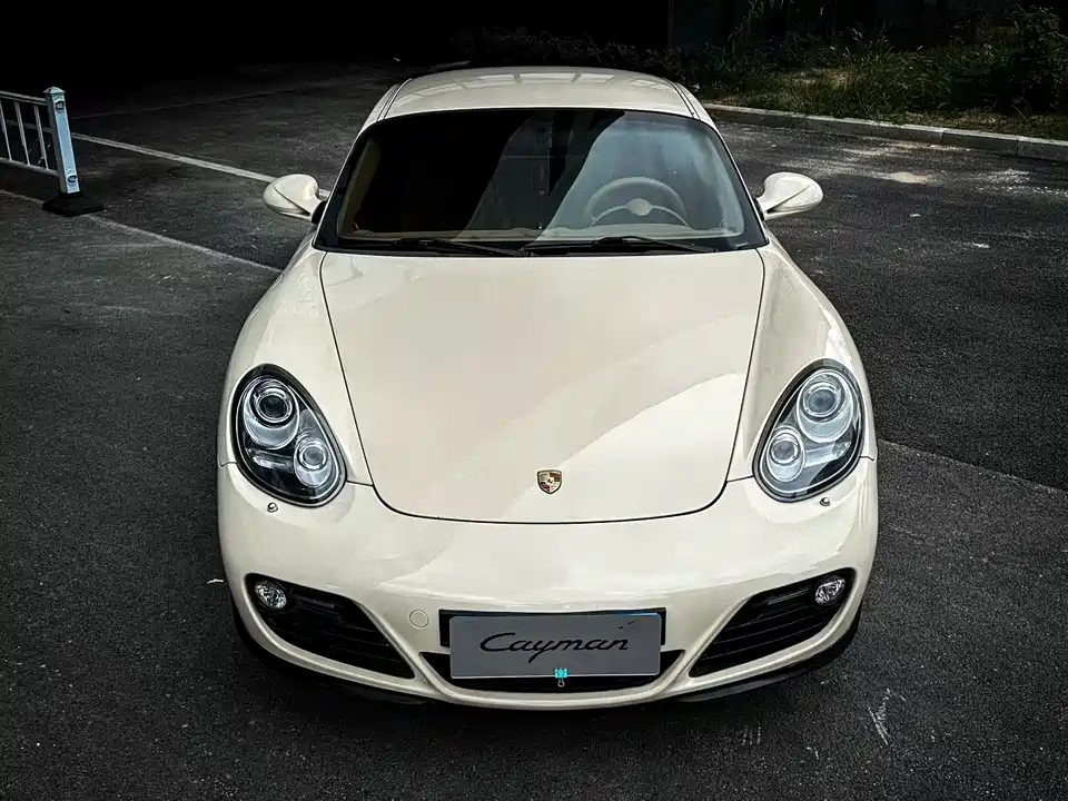 Porsche Cayman