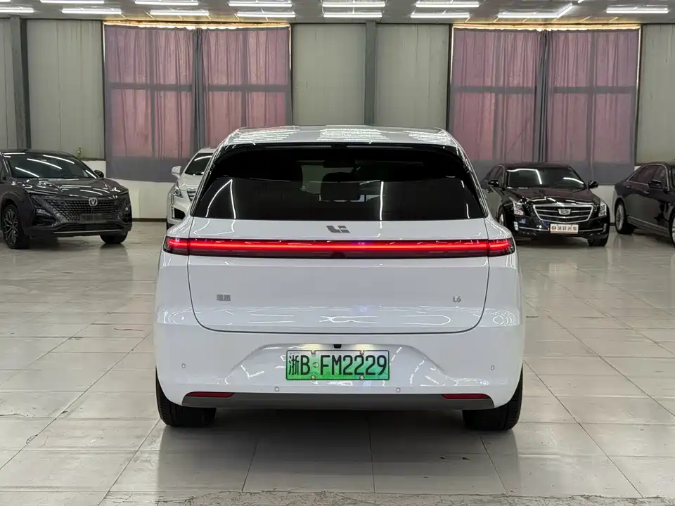Li Auto Ideal L6