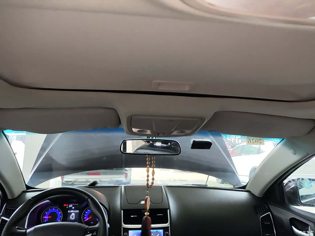 Geely Emgrand, 2016 14