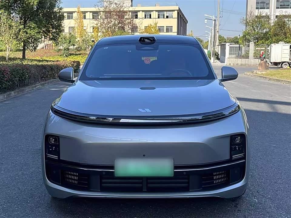 Li Auto Ideal L8