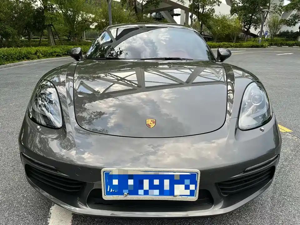 Porsche 718