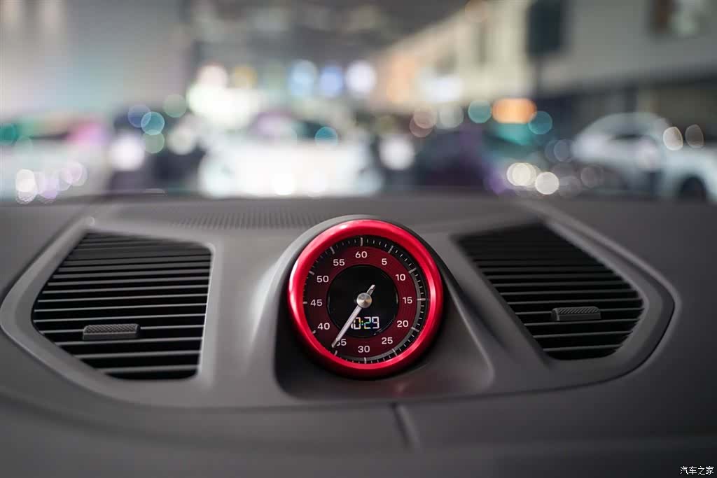 Porsche Cayenne, 2024 17