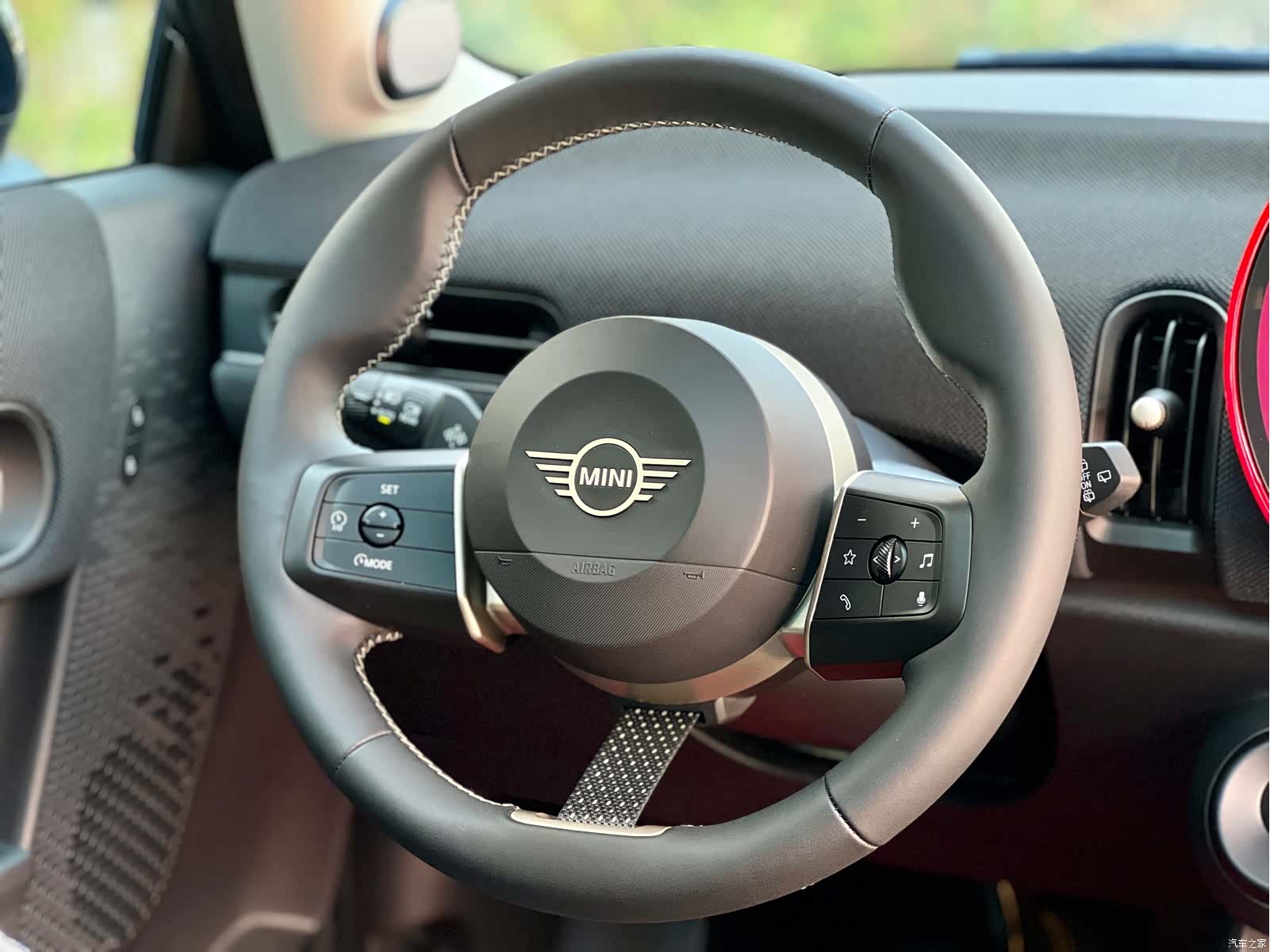 Mini Cooper, 2025 10