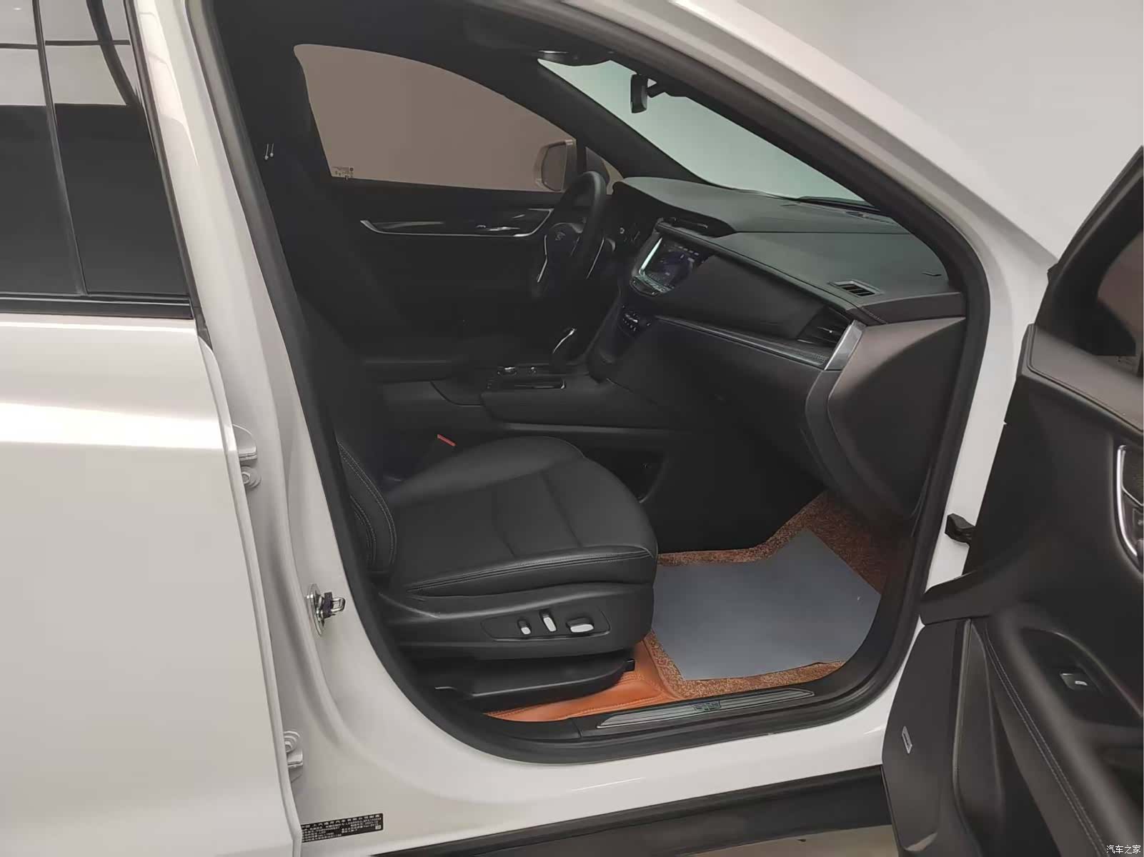 Cadillac XT5, 2024 12