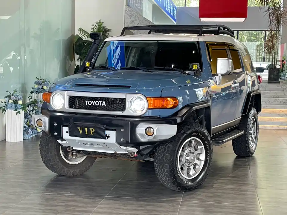 Toyota FJ Cool Luze