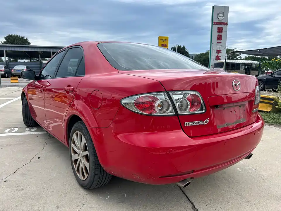 Mazda 6