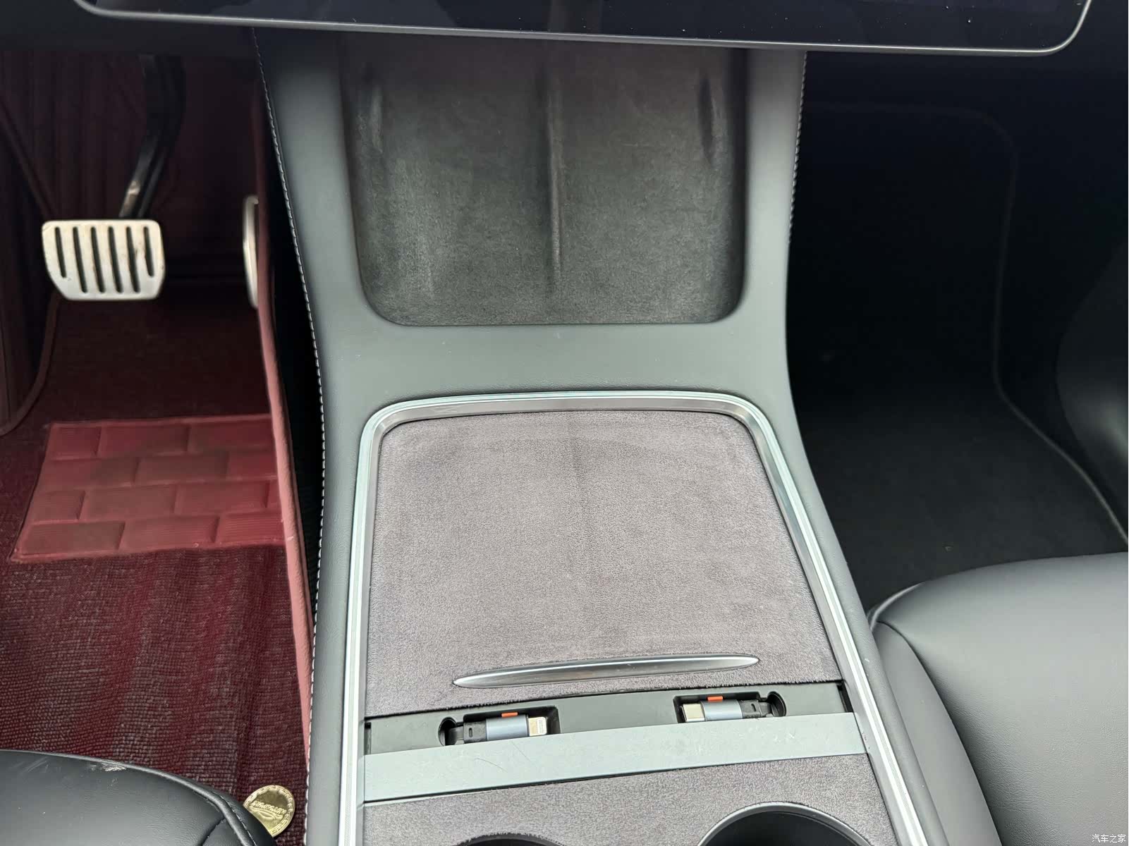 Tesla Model Y, 2022 16