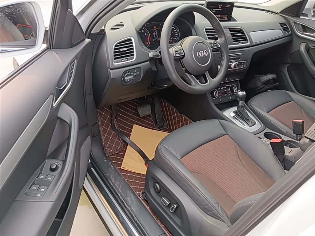 Audi Q3, 2019 16