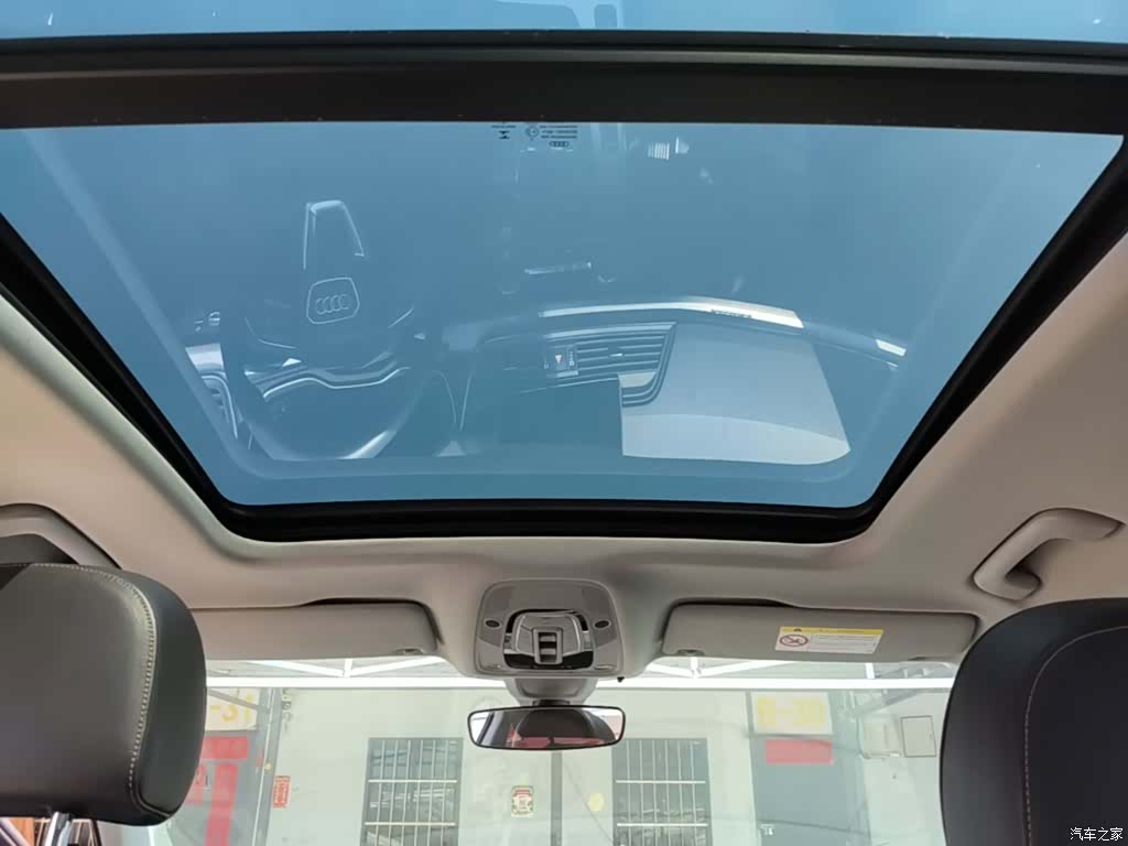 Audi Q5L, 2019 18