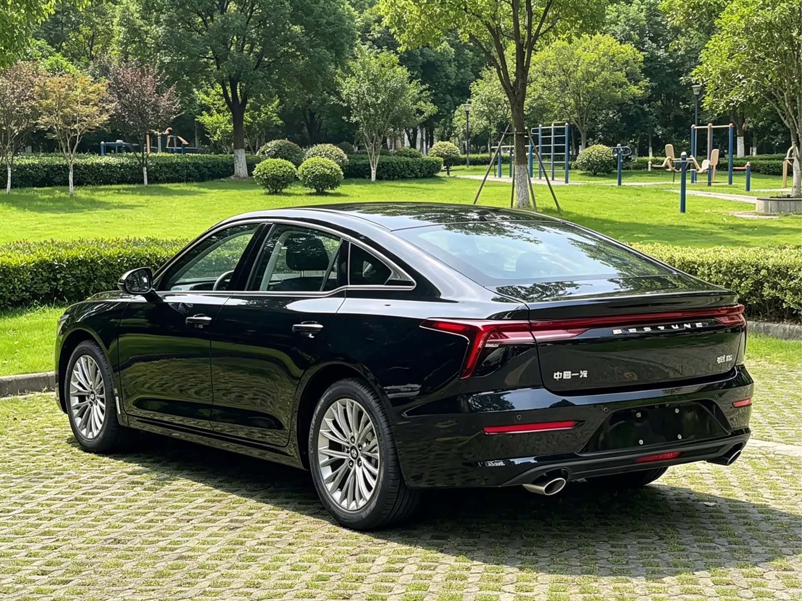 Bestune B70, 2021 9