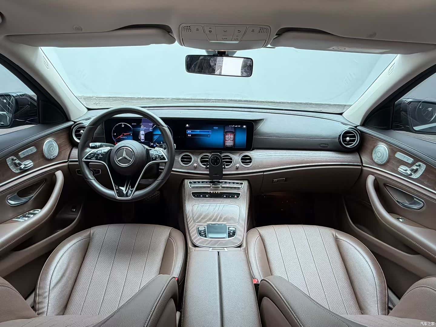 Mercedes-Benz E-Class, 2023 7