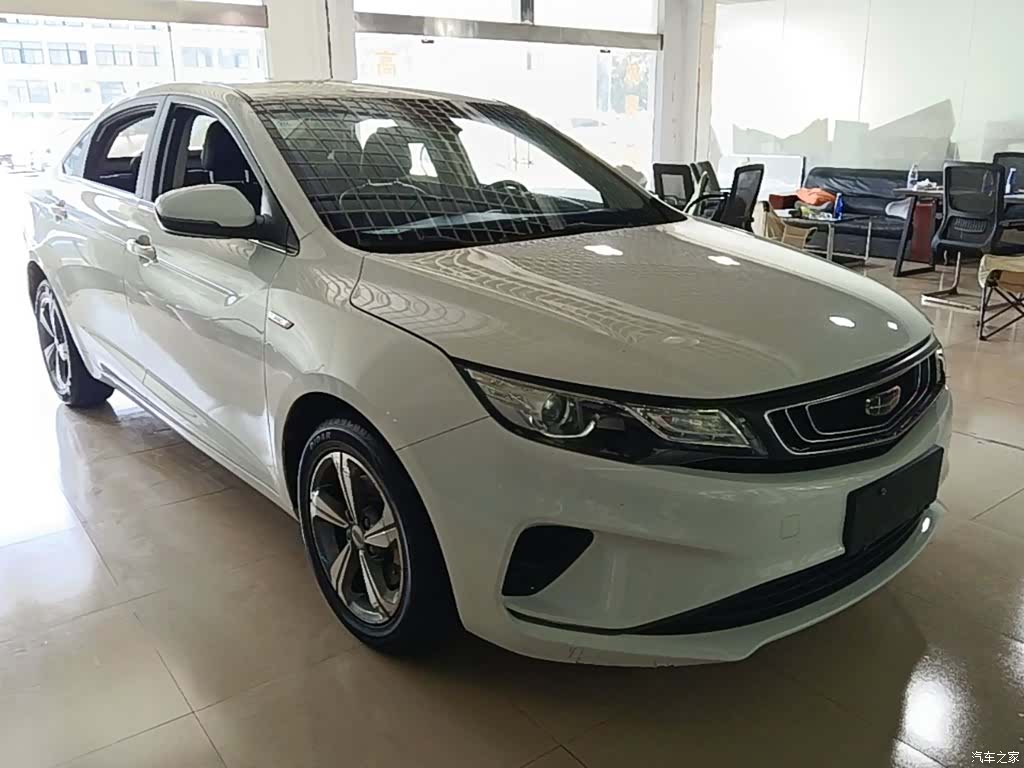 Geely Emgrand, 2019 4