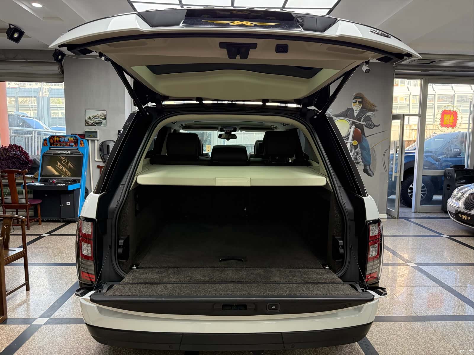 Land Rover Range Rover, 2015 28