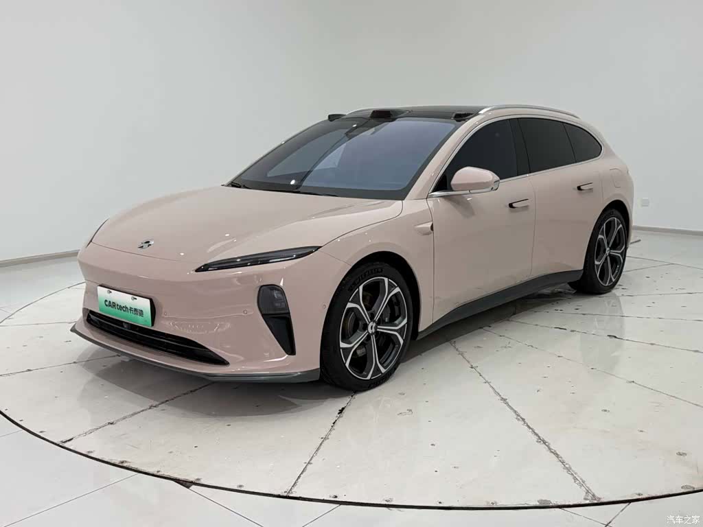 NIO ET5, 2023 все фото