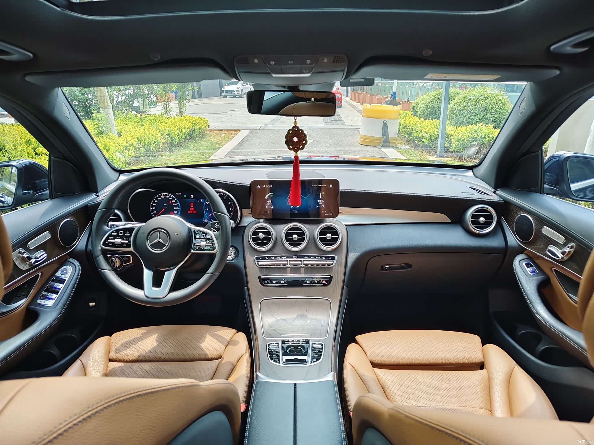 Mercedes-Benz GLC, 2020 все фото
