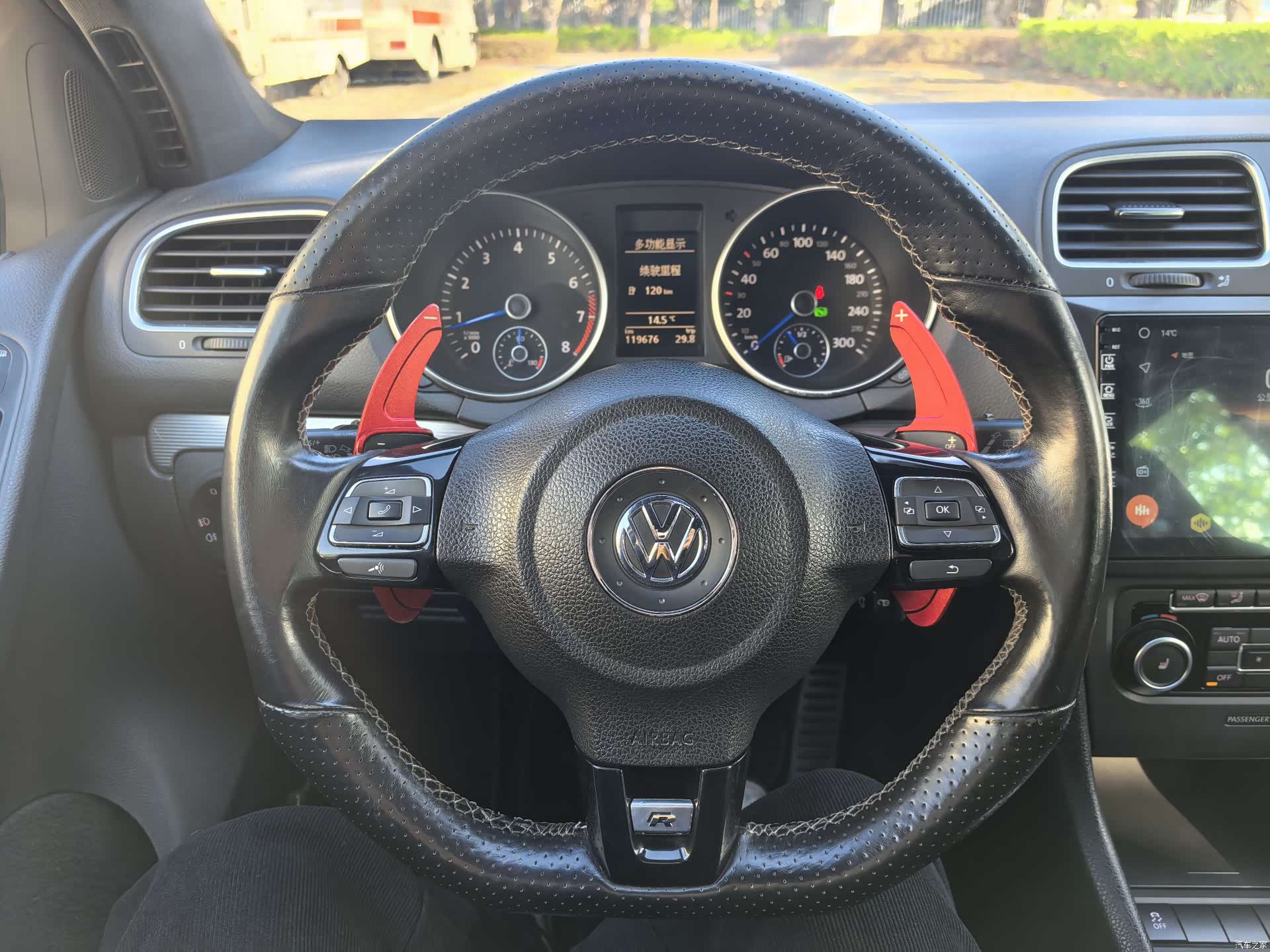 Volkswagen Golf, 2013 16