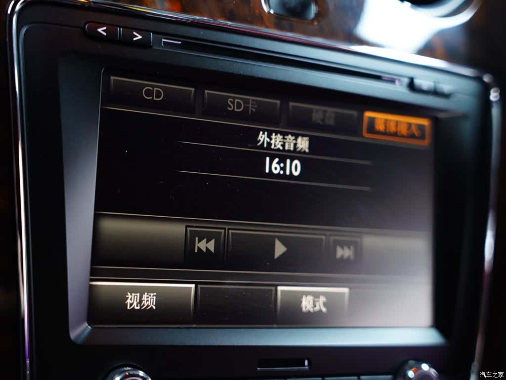 Bentley Continental GT, 2012 10