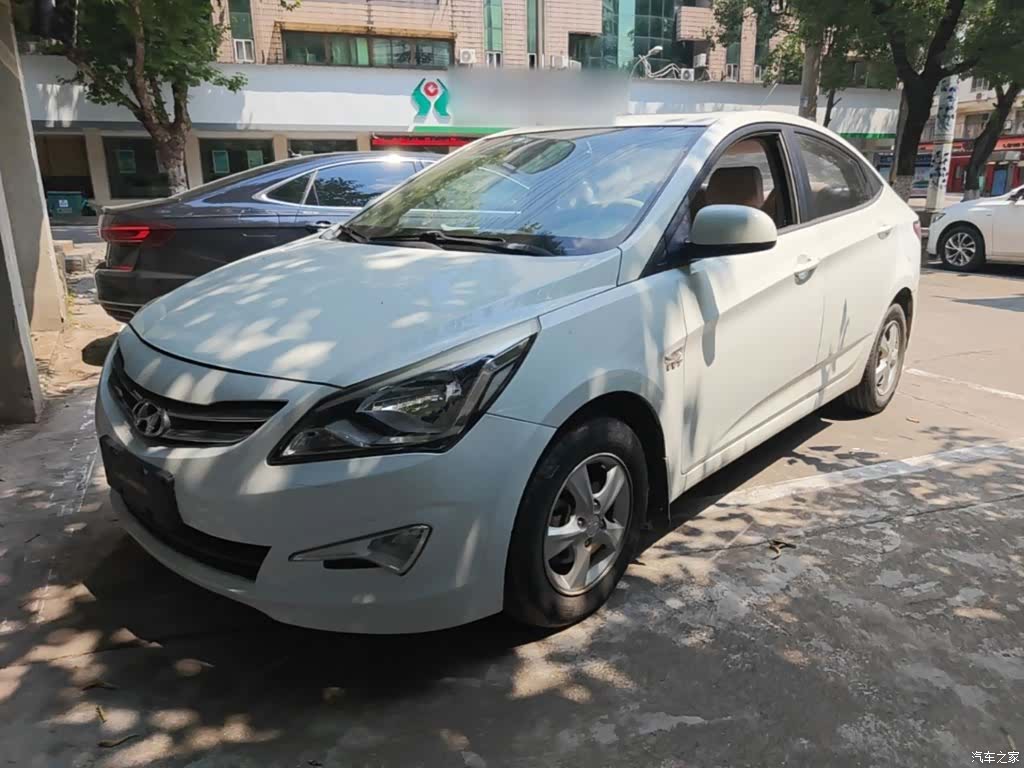 Hyundai GLS, 2016 2