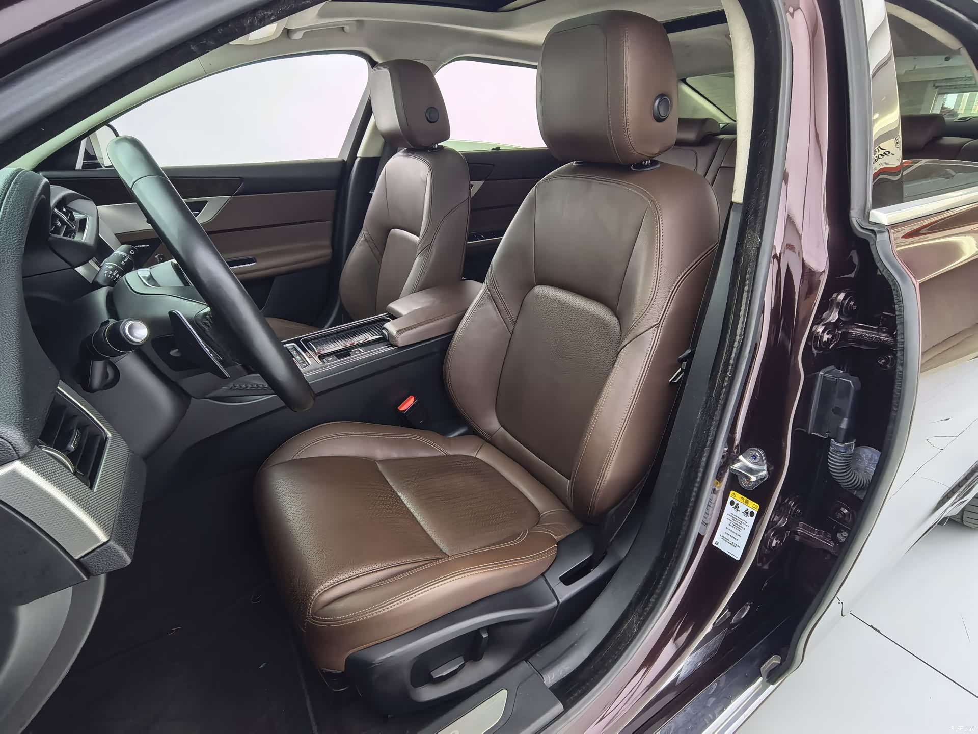 Land Rover XFL, 2017 18