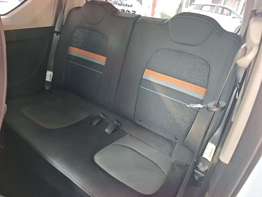 Wuling MINIEV, 2022 17