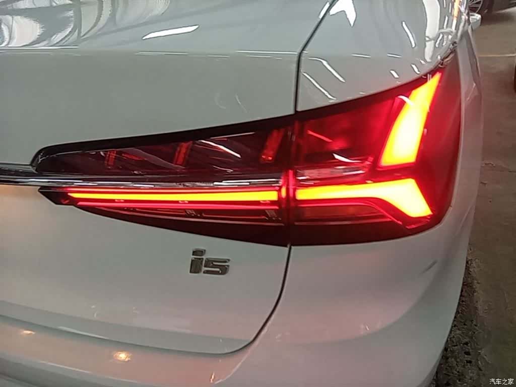 Roewe i5, 2023 8