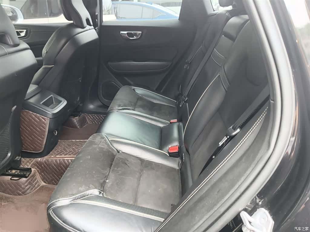 Volvo XC60, 2018 17