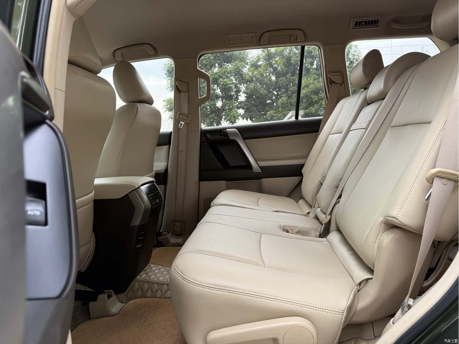Toyota Prado, 2014 6