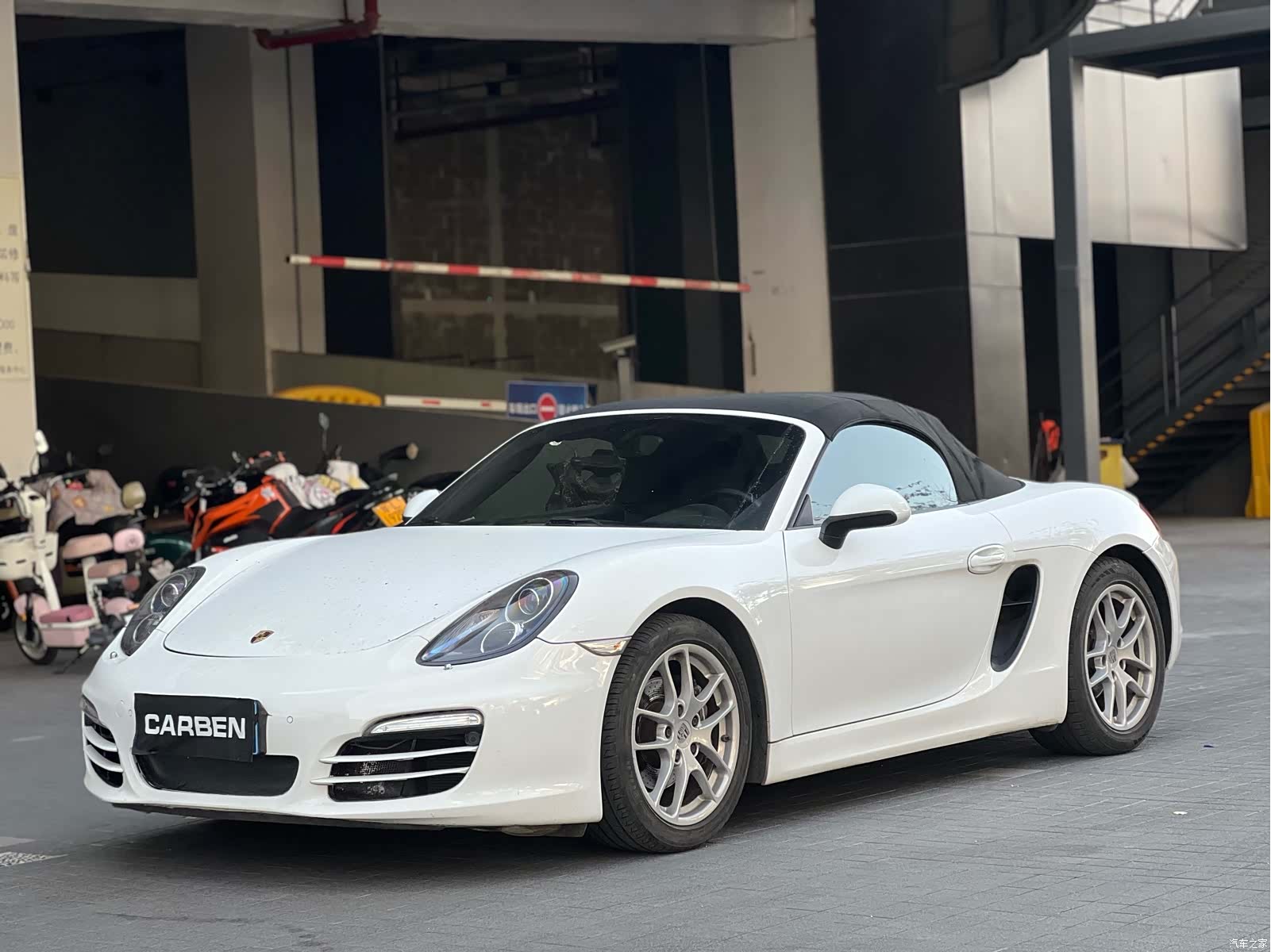 Porsche Boxster, 2013 1