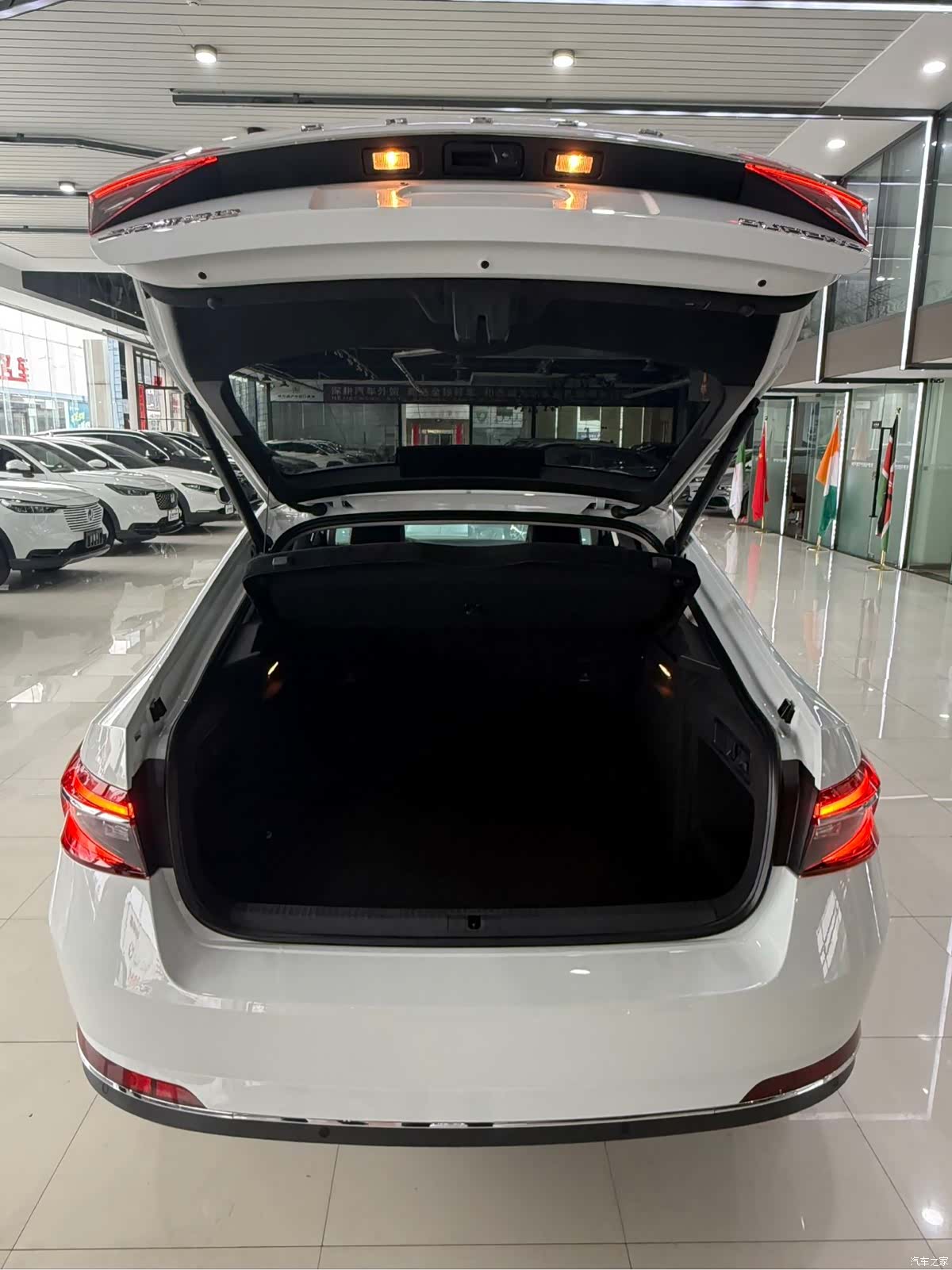 Skoda Superb, 2023 19
