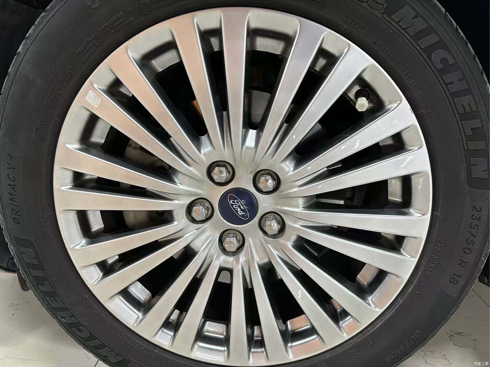 Ford Taurus, 2019 15