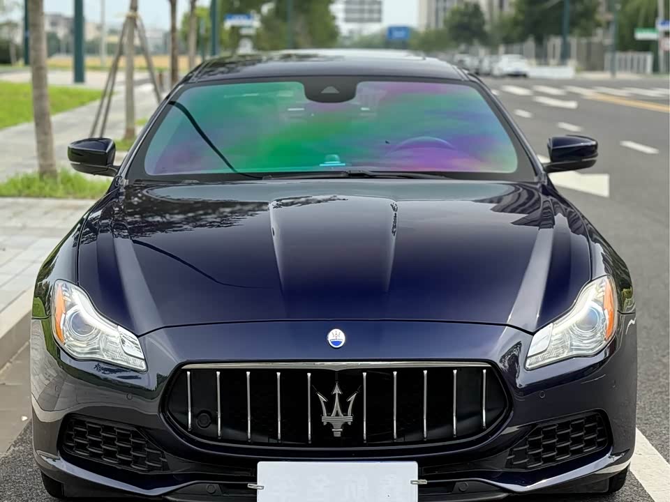 Maserati President