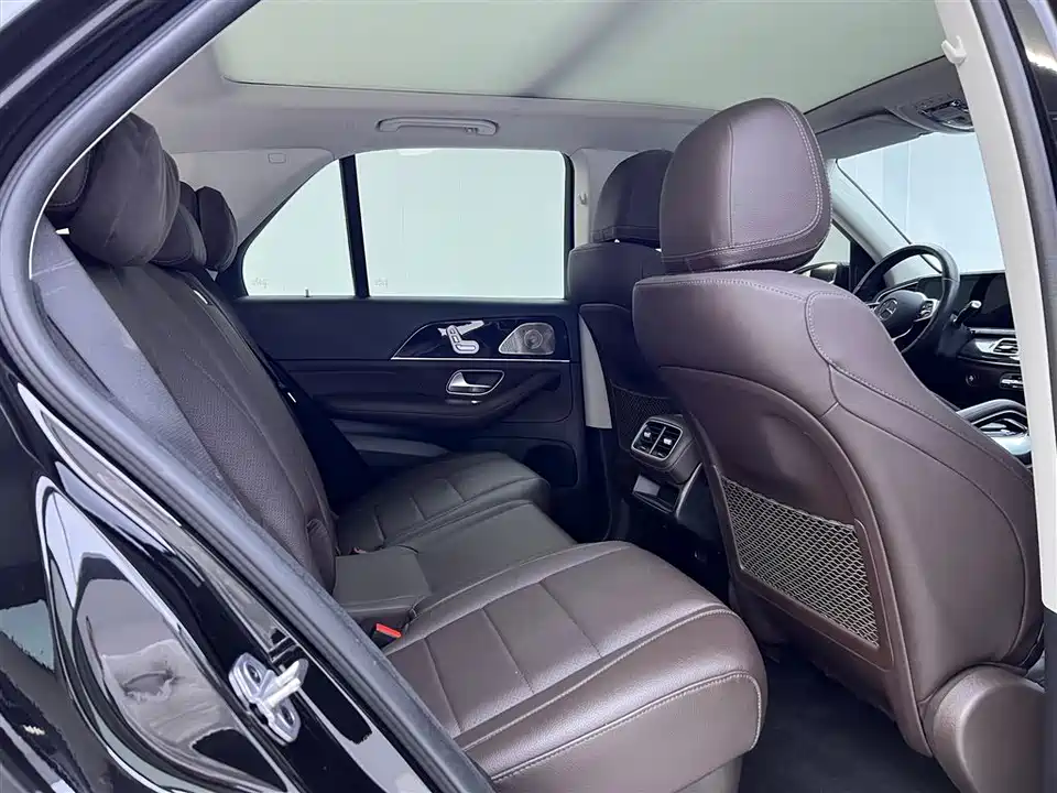 Mercedes-Benz GLE Mercedes-Benz GLE