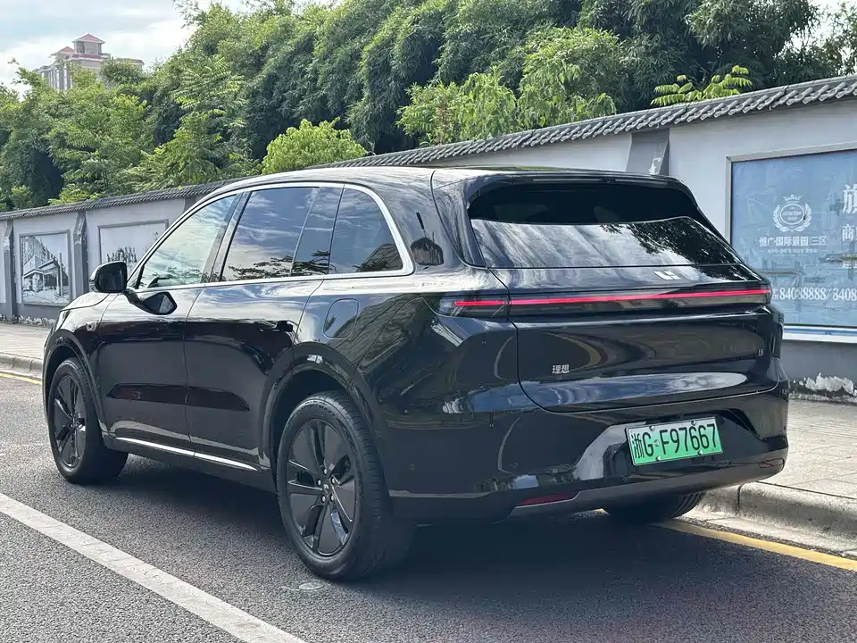 Li Auto Ideal L6