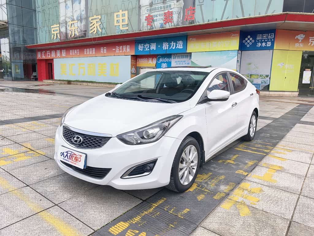 Hyundai Elantra