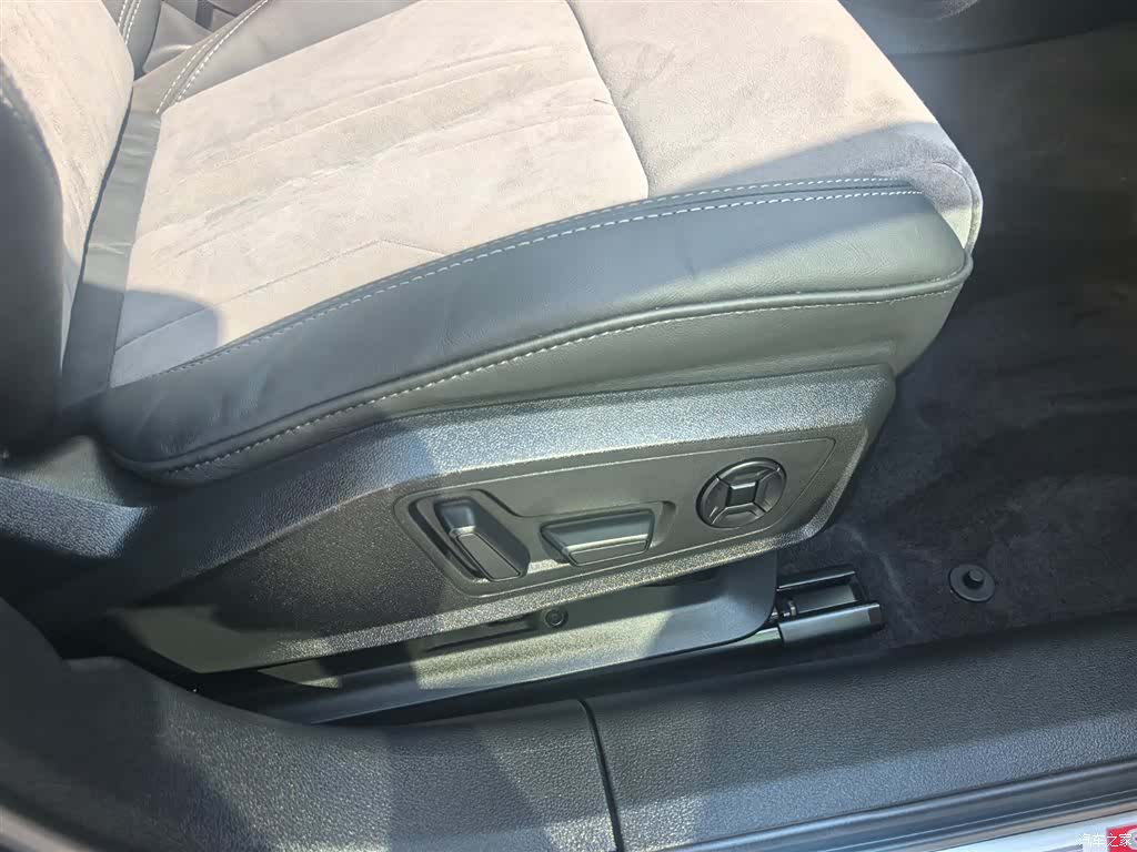 Audi A6L, 2021 6