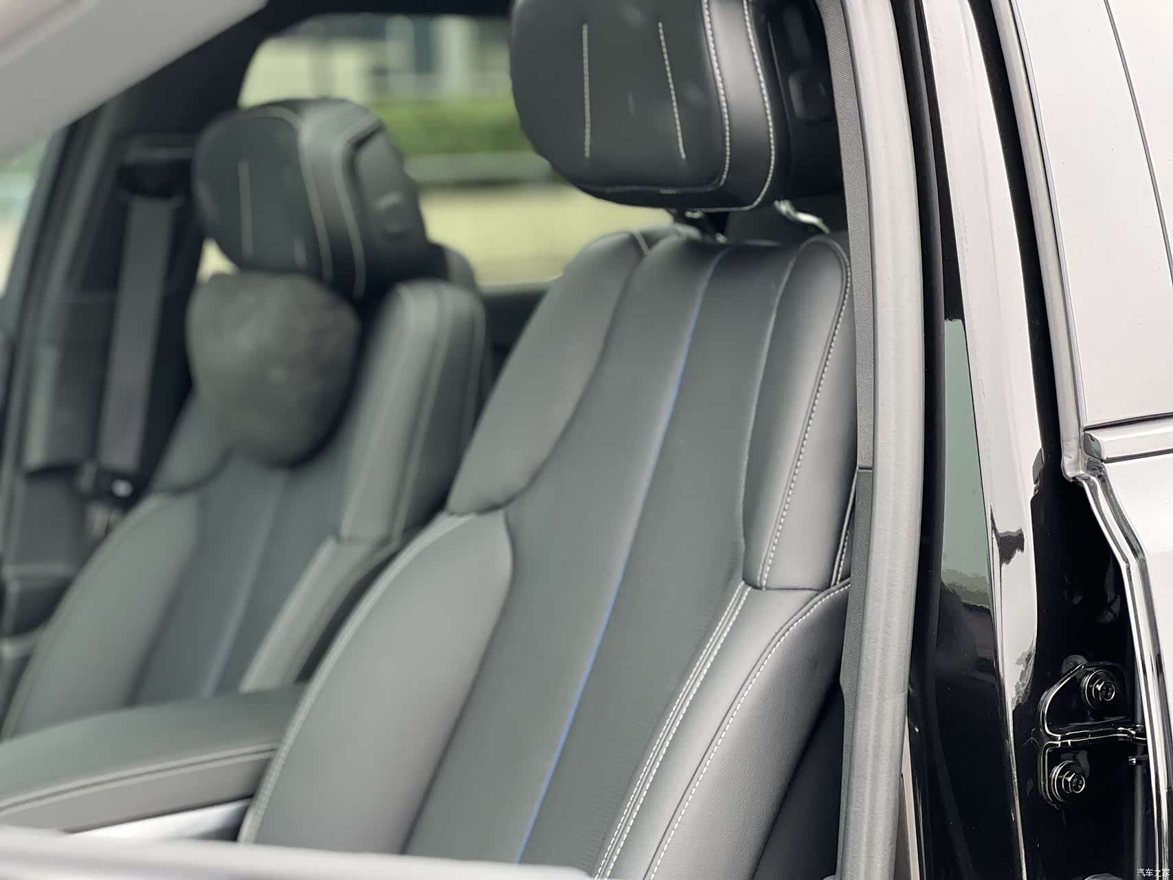 Cadillac XT5, 2025 12