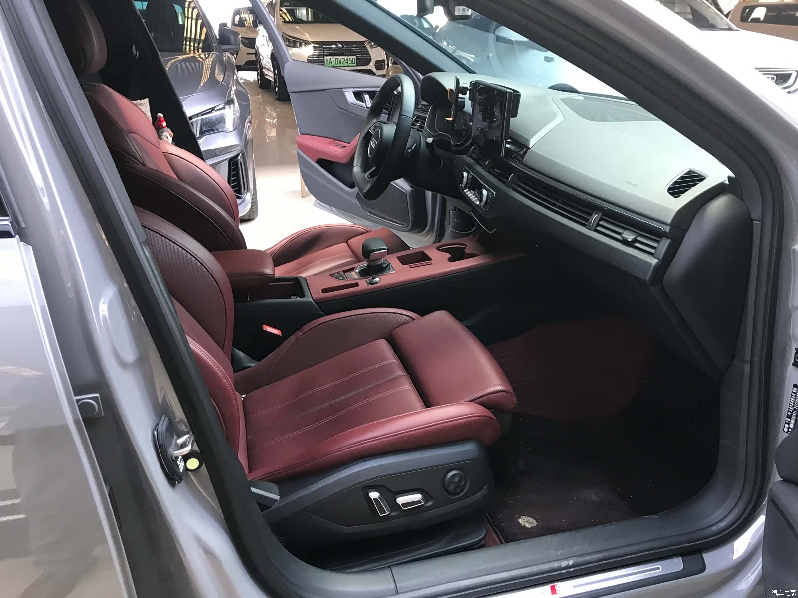 Audi A4L, 2024 15