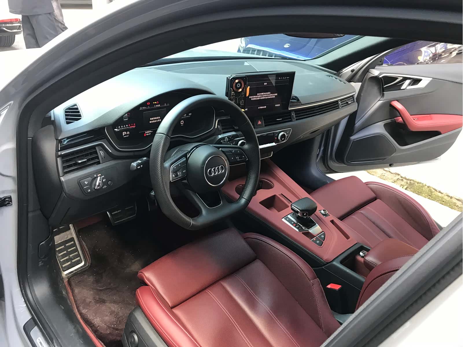 Audi A4L, 2024 7